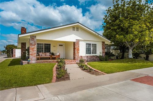 1105 E Rose Ave, Orange, CA, 92867 | Card Image