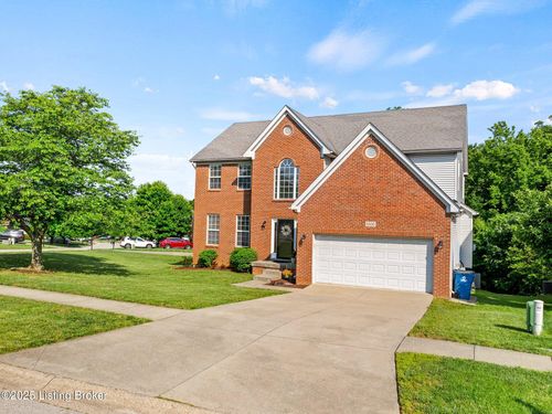 5500 Worthington Place Dr, Louisville, KY, 40241-2304 | Card Image