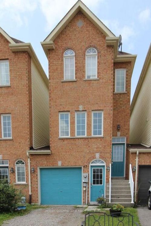 67 Brookside St, Millbrook, ON, L0A1G0 | Card Image