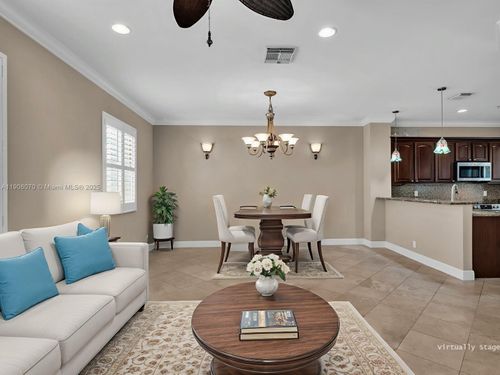 2891 S Greenleaf Cir, Boynton Beach, FL, 33426-8661 | Card Image