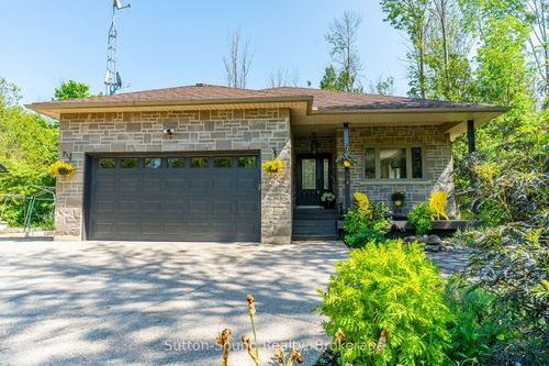 170 Lakeshore Rd, Georgian Bluffs, ON, N0H2T0 | Card Image