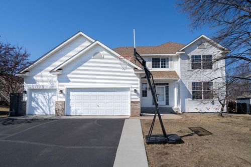 10009 Butternut Ave N, Brooklyn Park, MN, 55443-1873 | Card Image