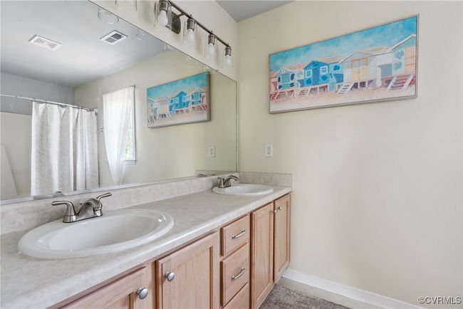 Dual sinks in the Primary Bathroom provide lots of space! | Image 30