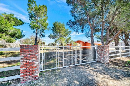 45144 43rd E, Lancaster, CA, 93535 | Card Image