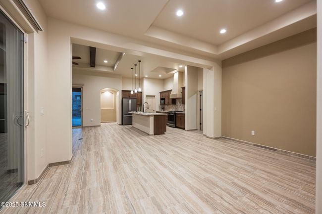 6-web-or-mls-Snappin Homes (WillowBloom8 | Image 6