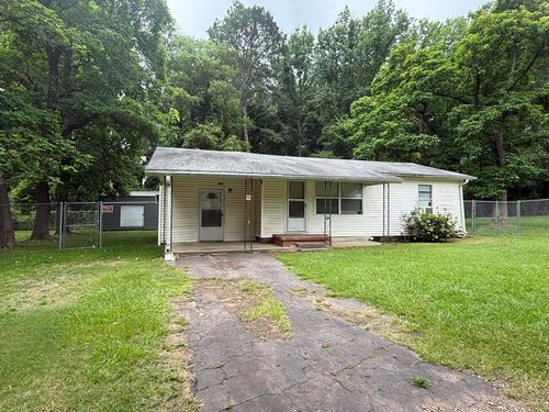 405 Capital St, Gilmer, TX, 75644-5903 | Card Image