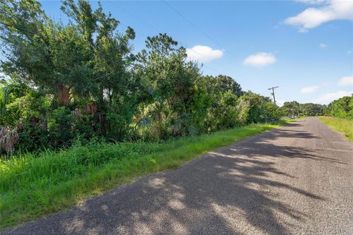 1918 27th St Se, Ruskin, FL, 33570-5886 | Card Image