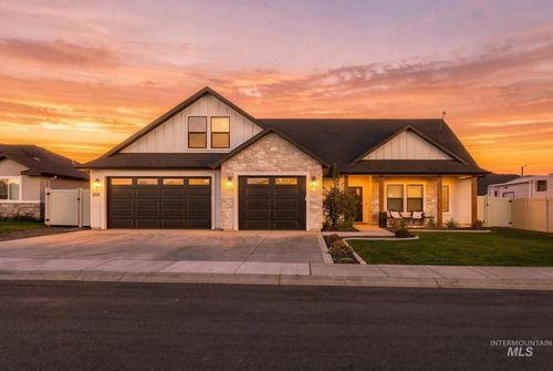 1109 Gem Ave, Kimberly, ID, 83341-1946 | Card Image