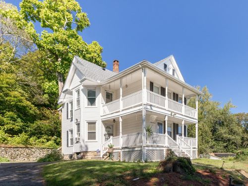 27 Wood St, Seymour, CT, 06483-3433 | Card Image