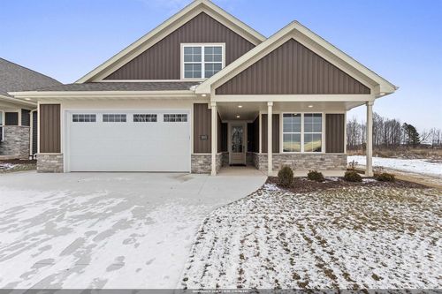 895 Black Swan Drive, MENASHA, WI, 54952 | Card Image