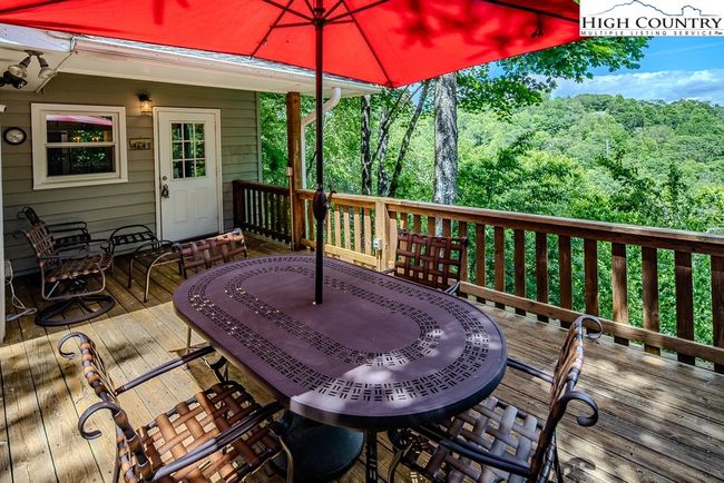492 Skyland View Dr, House other with 3 bedrooms, 2 bathrooms and null parking in Blowing Rock NC | Image 37
