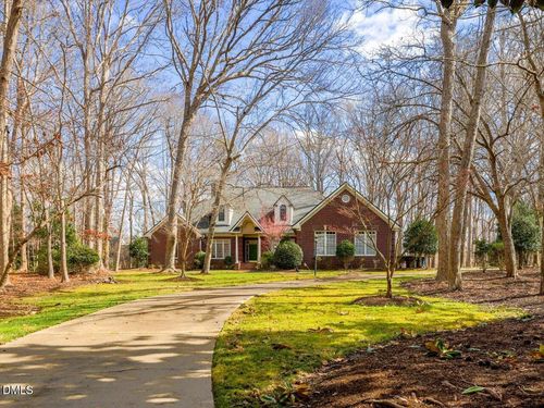 305 Sutherland Ct, Durham, NC, 27712-9464 | Card Image