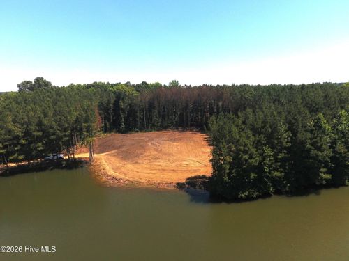 2-230 Whites Crossing Ln, Whiteville, NC, 28472-8901 | Card Image