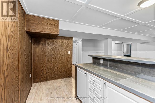 343 Sunrise Cres, House other with 4 bedrooms, 3 bathrooms and 4 parking in Kingston ON | Image 30