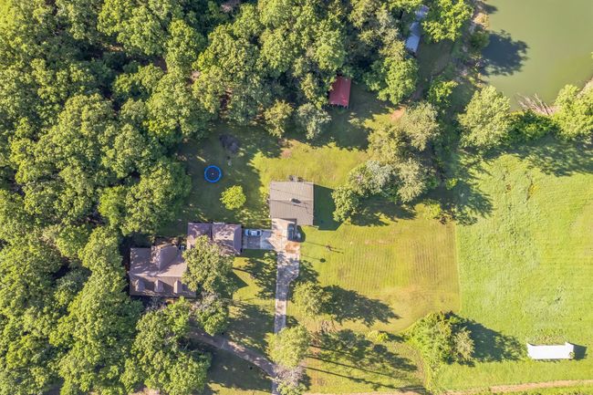 906 County Road 2770, House other with 3 bedrooms, 3 bathrooms and null parking in Honey Grove TX | Image 37