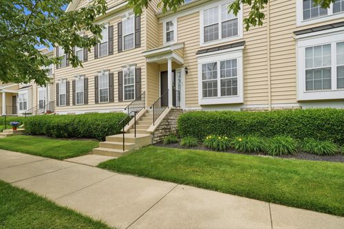 9-5163 Horseshoe Falls Drive, Dublin, OH, 43016 | Card Image