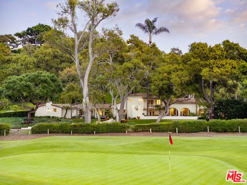 4045 Lago Dr, SANTA BARBARA, CA, 93110-2132 | Card Image