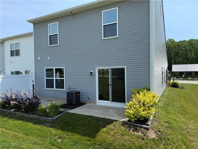 3464 Magnolia Ln, Townhouse with 3 bedrooms, 3 bathrooms and null parking in Uniontown OH | Image 22