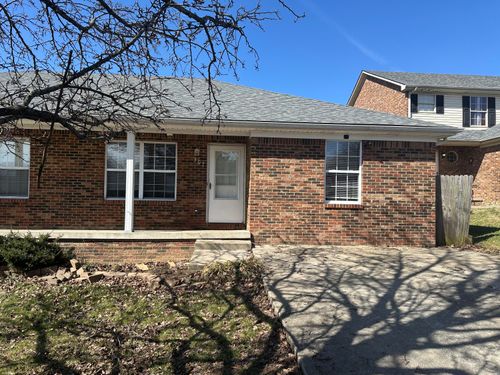 307 Homestead Dr, Nicholasville, KY, 40356-1180 | Card Image