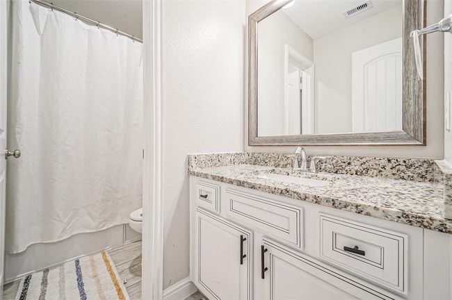 9507 Carson Ln, House other with 5 bedrooms, 3 bathrooms and 2 parking in Iowa Colony TX | Image 35