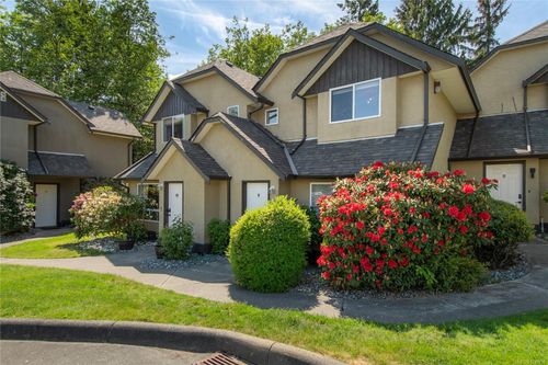 9-555 Rockland Rd, Campbell River, BC, V9W8B7 | Card Image