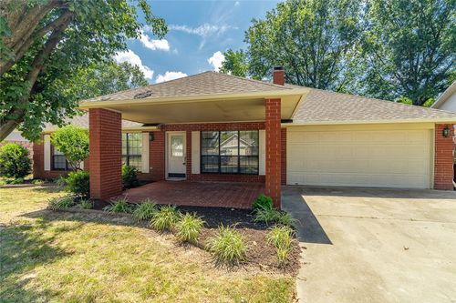 3404 W Hemlock St, Rogers, AR, 72756-9192 | Card Image