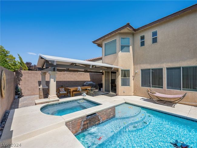 9335 Brownstone Ledge Ave, House other with 4 bedrooms, 3 bathrooms and null parking in Las Vegas NV | Image 48