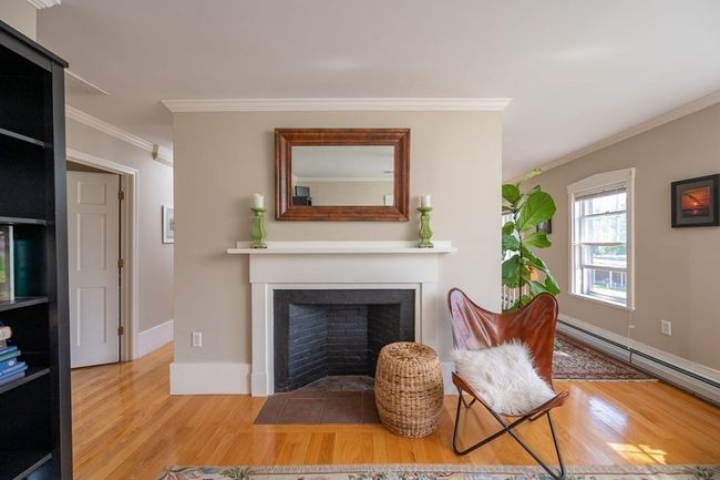 10 - 8 East St, Home with 9 bedrooms, 7 bathrooms and 6 parking in Hingham MA | Image 6