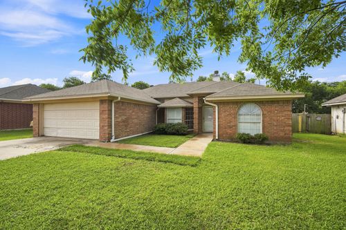 114 Trinity St, Hillsboro, TX, 76645-3061 | Card Image