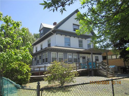 1732 Broad St, Cranston, RI, 02905-2750 | Card Image