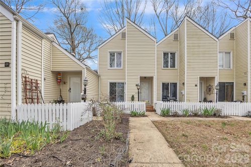 417 Eastwood Dr, Salisbury, NC, 28146-7062 | Card Image