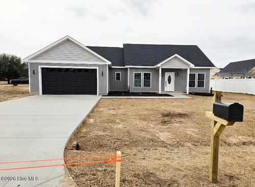 46 Planters Walk Rd, Snow Hill, NC, 28580-8493 | Card Image