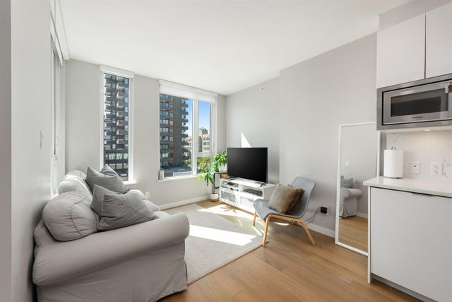 515 - 2888 Cambie Street, Condo with 1 bedrooms, 1 bathrooms and 1 parking in Vancouver BC | Image 2