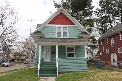 816 Stuart Ave, Kalamazoo, MI, 49007-2361 | Card Image