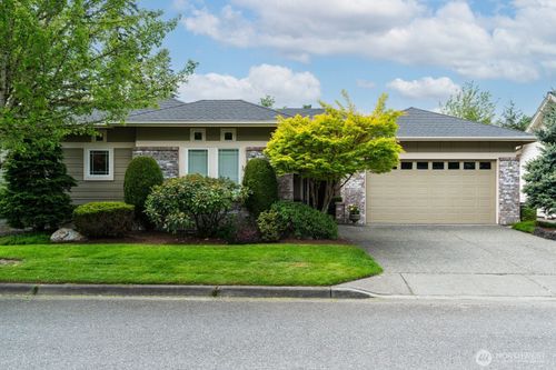 12415 235th Pl Ne, Redmond, WA, 98053-5616 | Card Image