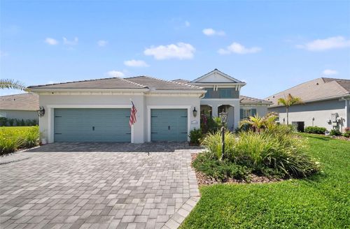 21244 Holmes Cir, Venice, FL, 34293-5880 | Card Image