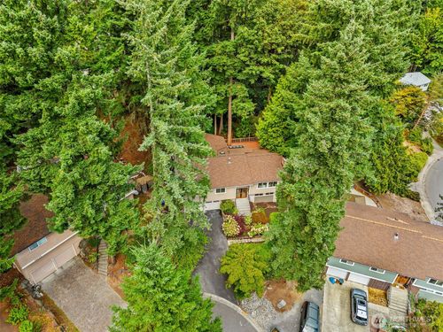 10554 Ne 150th Ct, Bothell, WA, 98011-4845 | Card Image
