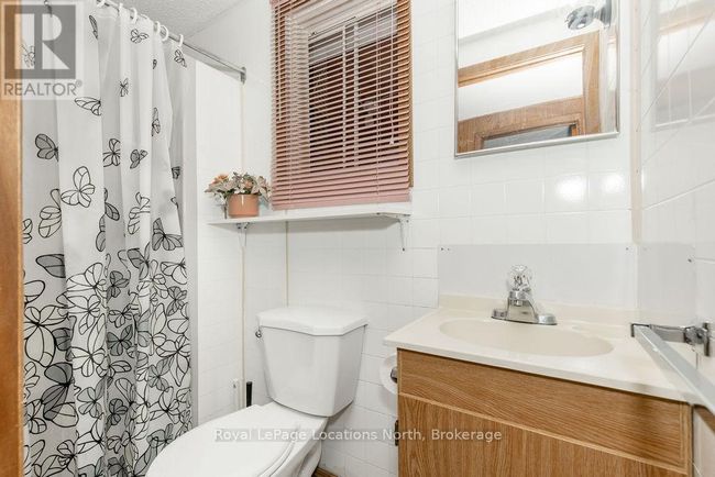 1981 Tiny Beaches Rd S, House other with 3 bedrooms, 1 bathrooms and 2 parking in Tiny ON | Image 21