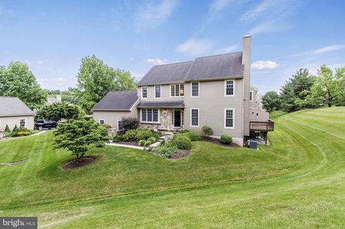 333 Lea Dr, WEST CHESTER, PA, 19382-8247 | Card Image