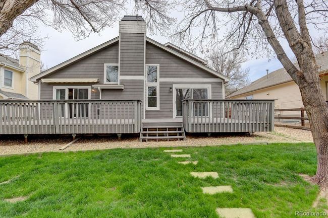 Spring backyard | Image 16