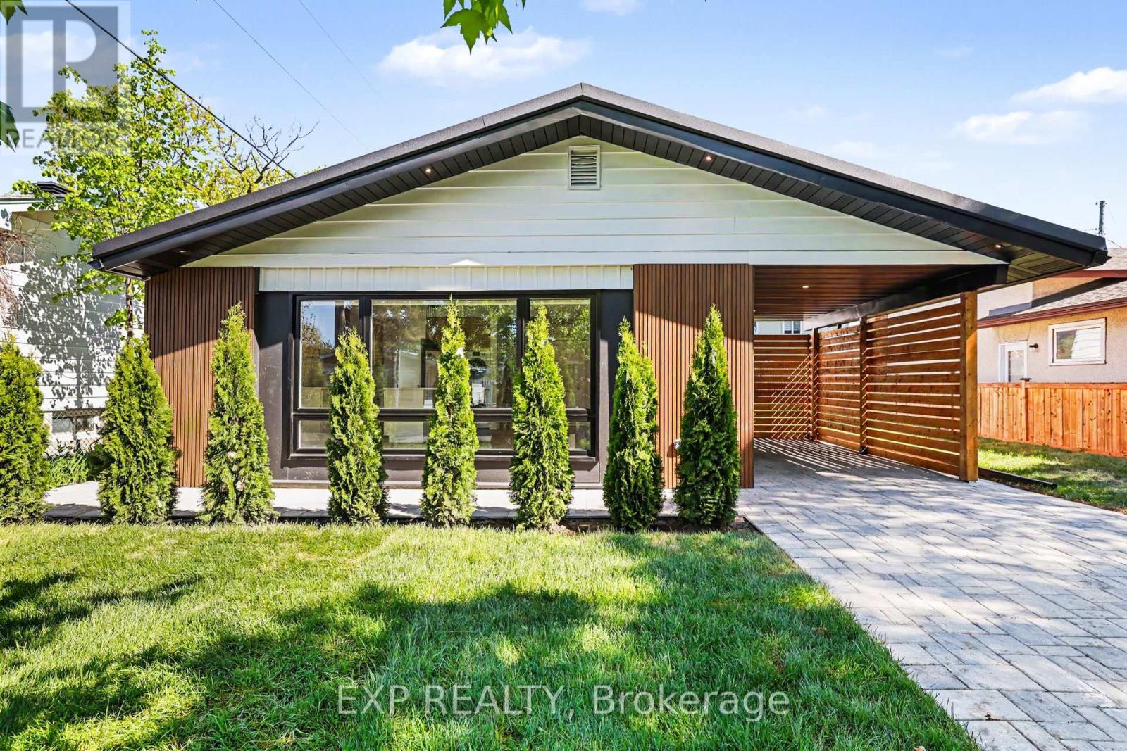 Residential in Ottawa
