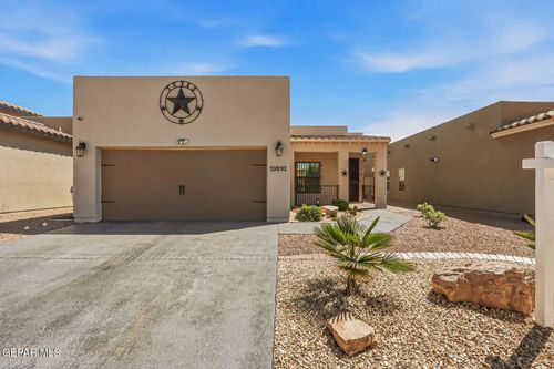 13510 Lawkland St, Horizon City, TX, 79928-7333 | Card Image