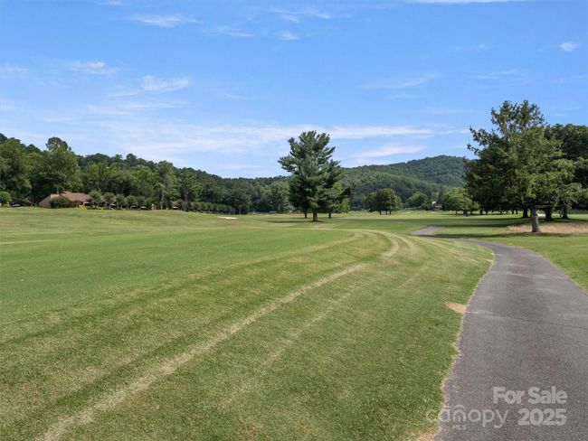 UNIT-1615 - 155 Quail Cove Blvd, Condo with 3 bedrooms, 3 bathrooms and null parking in Lake Lure NC | Image 16