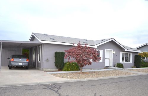 trlr-51-355 Old Inland Empire Hwy, Prosser, WA, 99350-7234 | Card Image