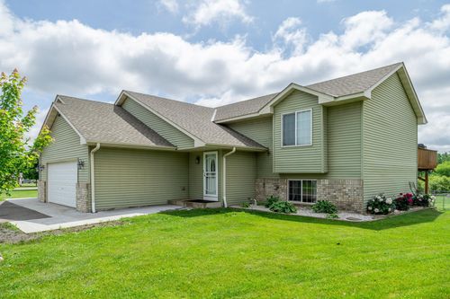 650 W 12th St, Rush City, MN, 55069-5034 | Card Image