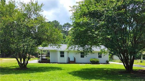 1601 W Mlk Jr Boulevard, Roseboro, NC, 28382 | Card Image