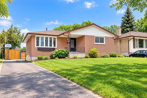 unit-1-44 Cynthia Crt, Barrie, ON, L4M2X4 | Card Image