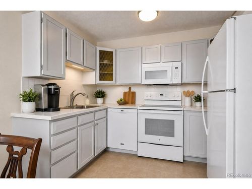 6a-9385 E Center Ave, Denver, CO, 80247-1232 | Card Image