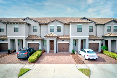 1294 Royal St George Blvd, DAVENPORT, FL, 33896-5495 | Card Image