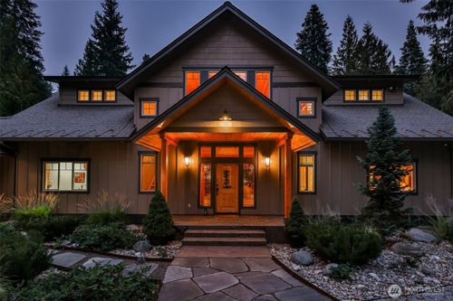 2233 Riffle Dr, Leavenworth, WA, 98826-9796 | Card Image